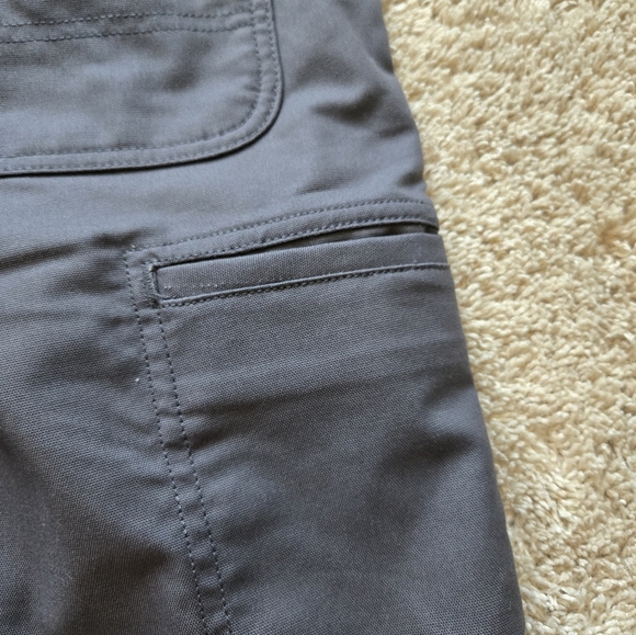 Carhartt Shorts Womens 8 Gray Canvas 10" Inseam - Picture 6 of 11